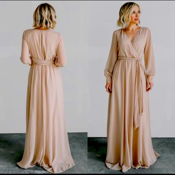 Baltic Born Dresses & Skirts - NEW Baltic Born | Lydia Blush Nude Long Sleeve Maxi Dress NWT XS